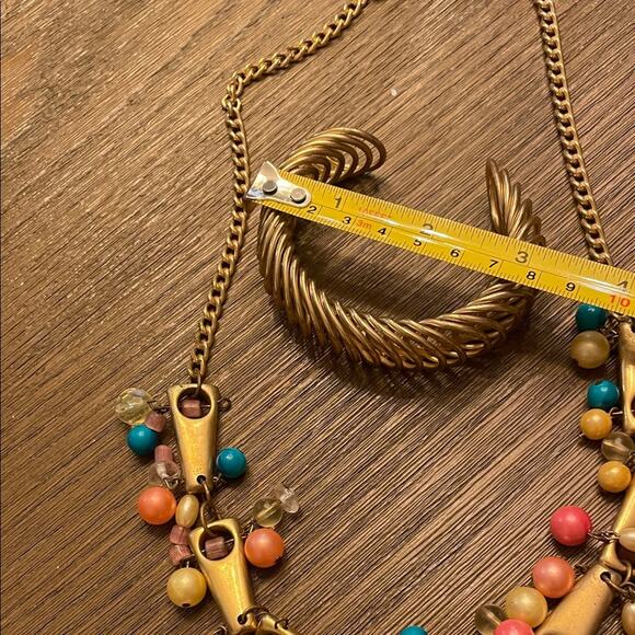 VTG Gold and Multicolor Beaded statement Necklace and Bracelet Set - Picture 3 of 11
